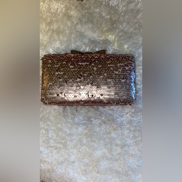 Rose Gold Sequined Clutch - Long Chain - Picture 4 of 10